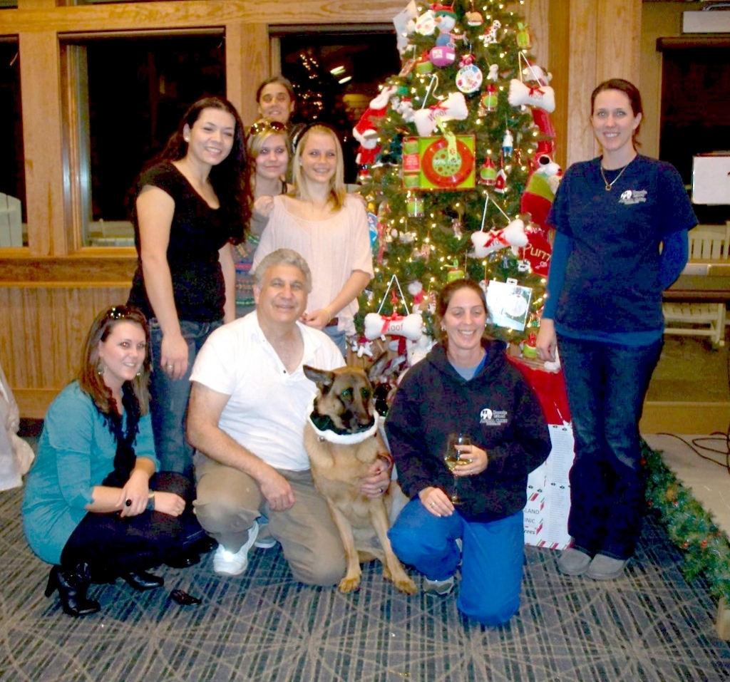 roanoke island animal clinic christmas 2011 roanoke island animal clinic christmas 2011